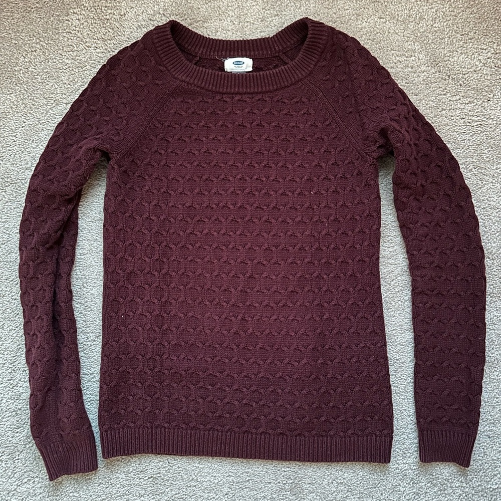 Old Navy Burgundy Cable Knit Crew Neck Sweater